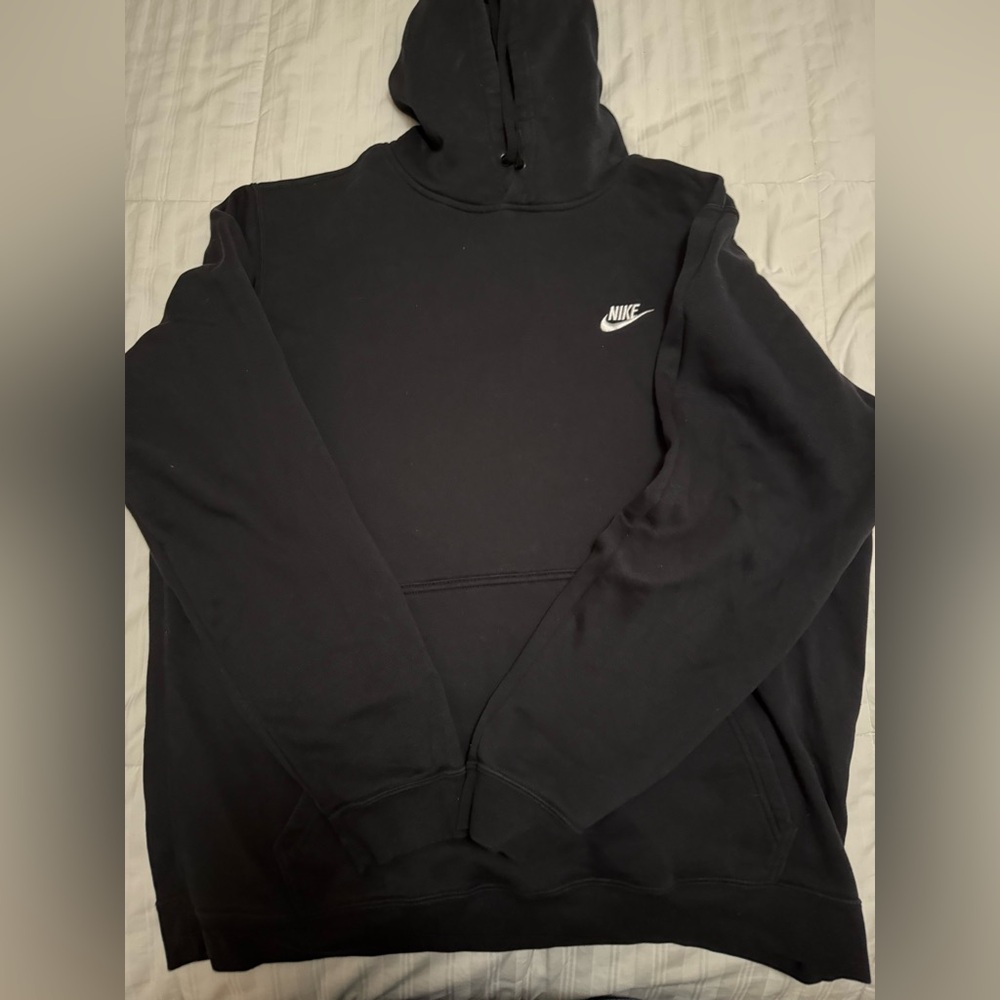 Nike Men's Black Hoodie with White Logo - Picture 2 of 4